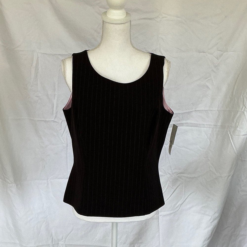 Three Piece Liz Claiborne Black Suit with Pink Pinstripes and Pink Lining - Picture 5 of 15